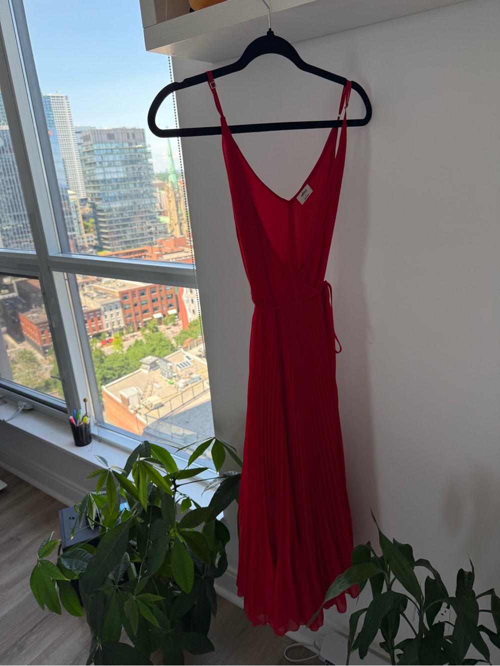 Aritzia Wilfred Beaune Dress - Size Small - Picture 3 of 3